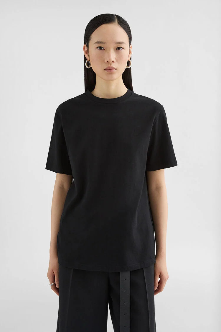 تي شيرت قطن برقبة دائرية