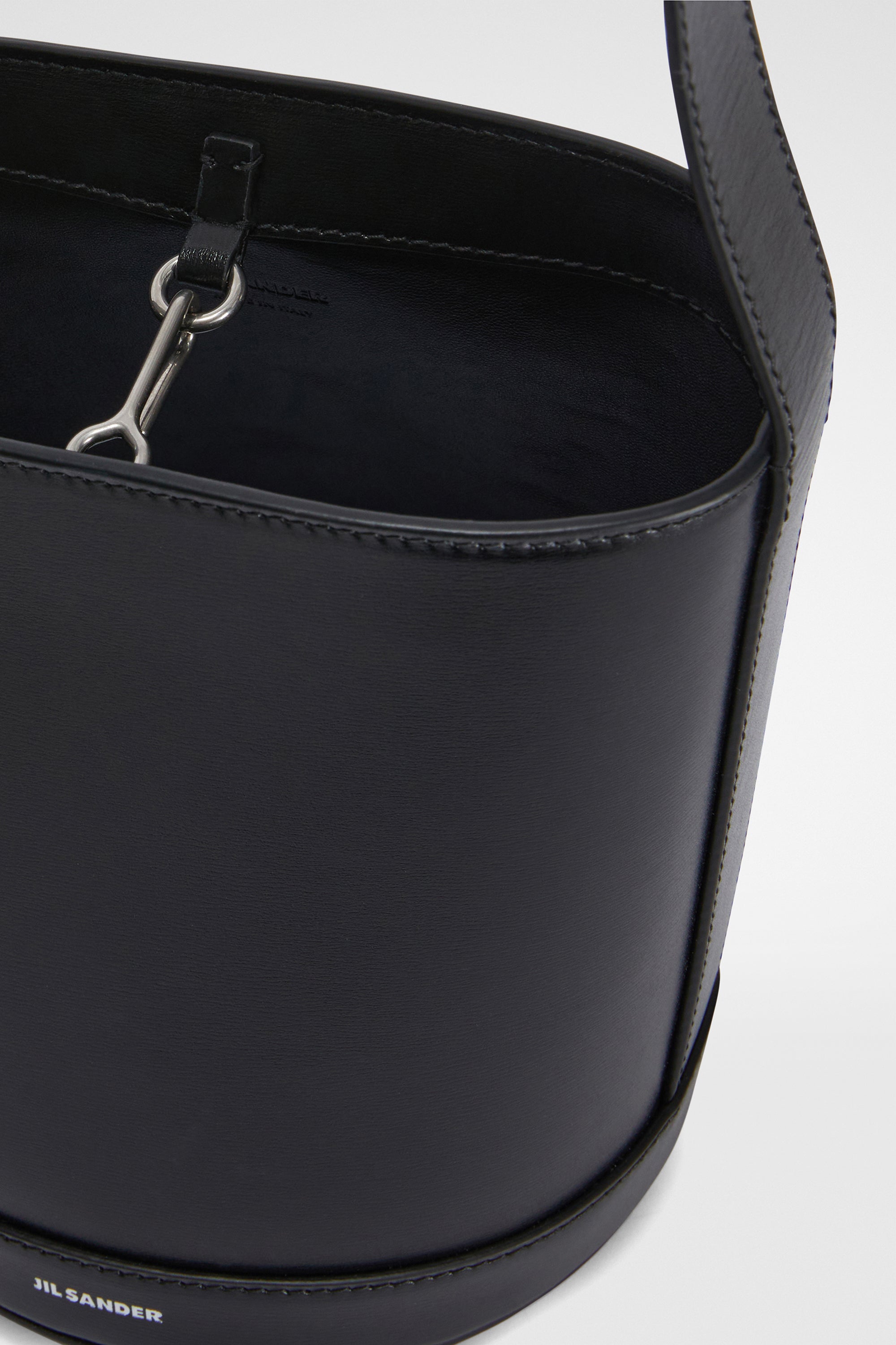 jil sander cannolo bucket for women