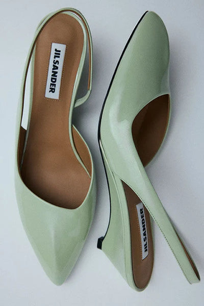 WOMEN'S SHOES