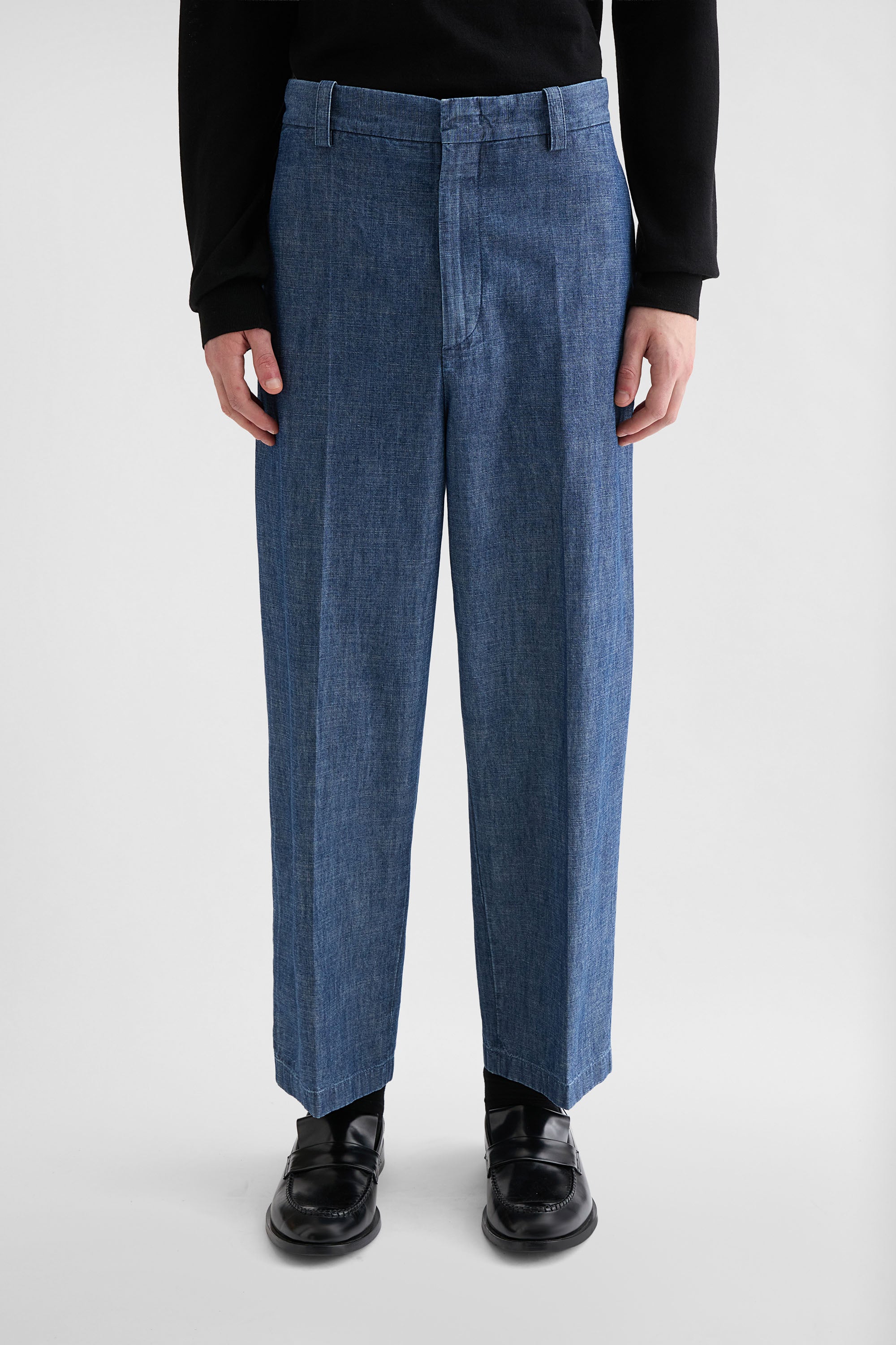 Cotton Chambray Tapered Trousers
