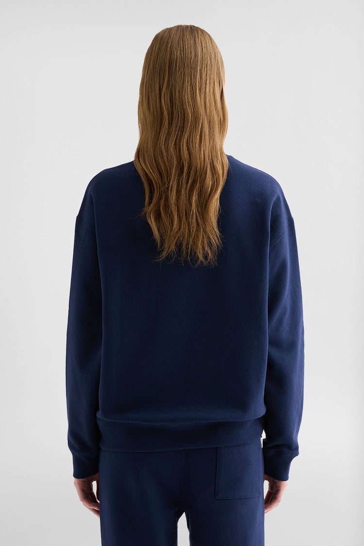 جيل ساندر سويتشيرت بشعار لـ النساء