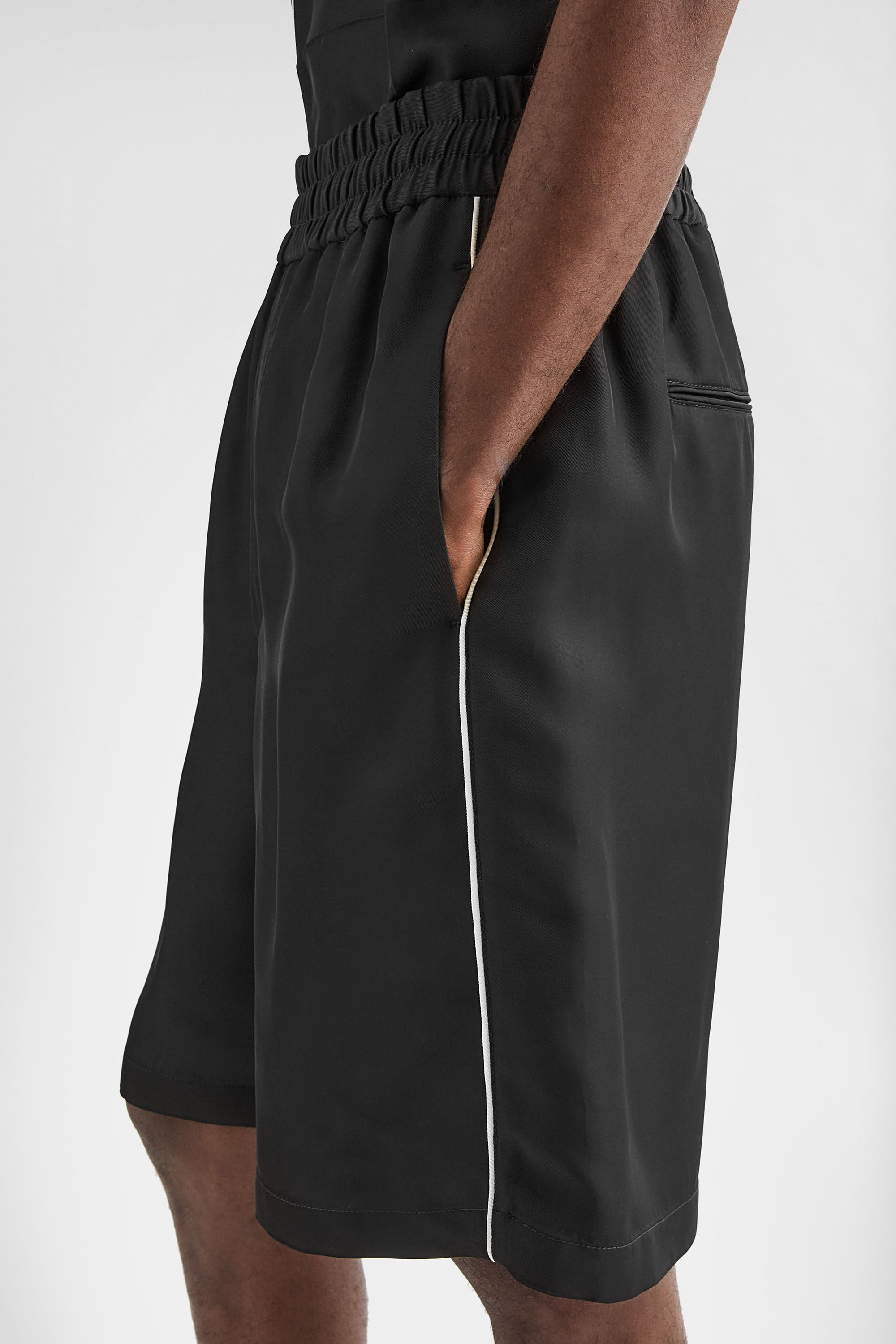 جيل ساندر شورت فيسكوز لـ الرجال